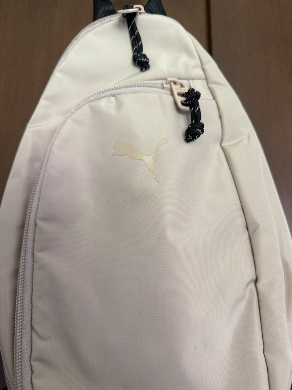 Puma Sling Backpack/Purse - Picture 2 of 7
